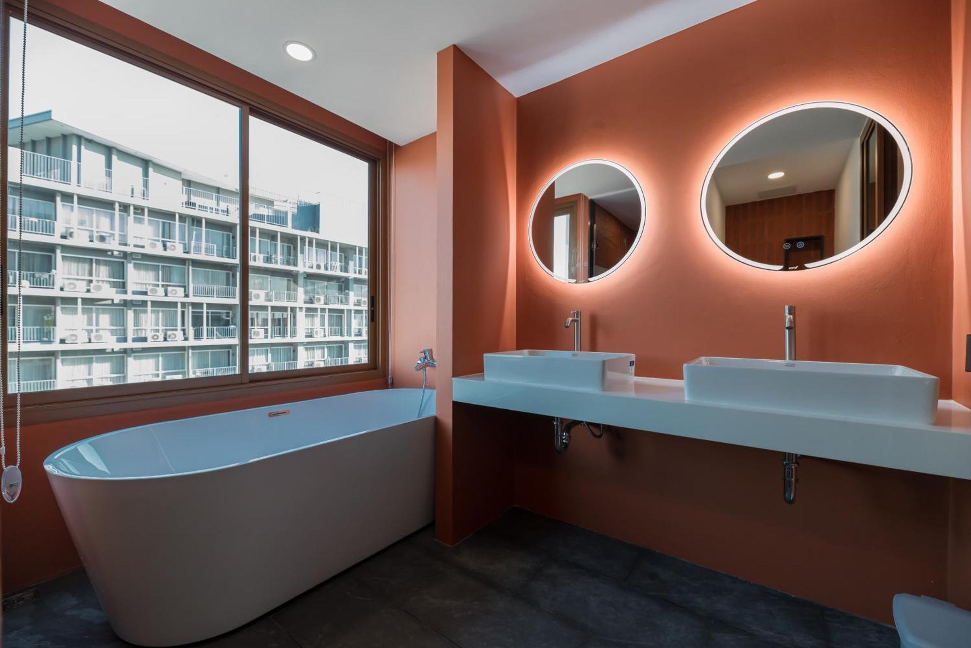 Blu Monkey Hub And Hotel Bangsaen Εξωτερικό φωτογραφία